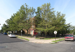 165-171 Westland St Apartments