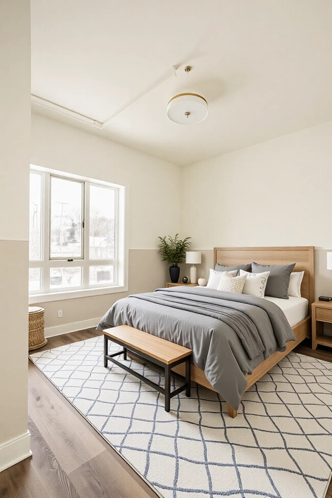 680 Wealthy St SE, Unit 2B