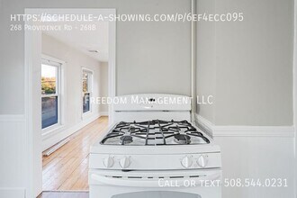 268 Providence Rd in Grafton, MA - Building Photo - Building Photo