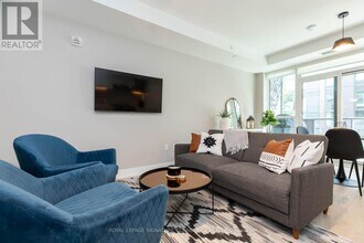 1331 Queen St E in Toronto, ON - Building Photo - Building Photo