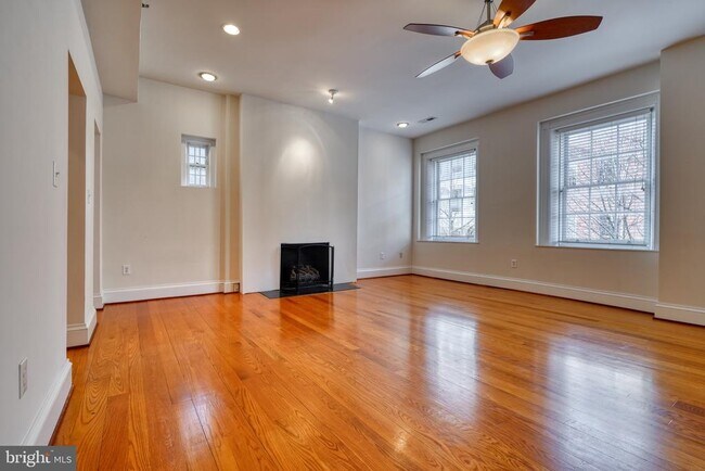 509 Cathedral St in Baltimore, MD - Building Photo - Building Photo