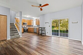 1119 Clover Dr in Minooka, IL - Building Photo - Building Photo