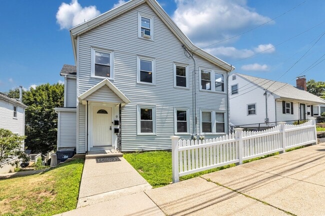 property at 9 Beryl St