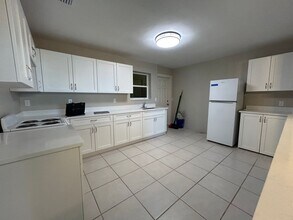 1740 Ocean Shore Blvd in Ormond Beach, FL - Building Photo - Building Photo