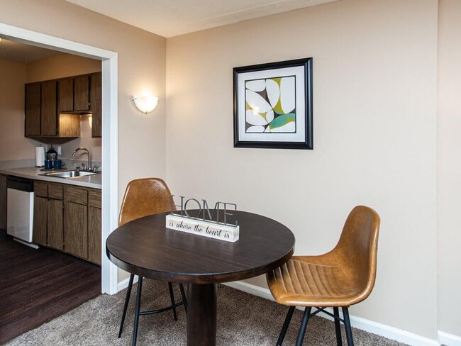 Wake Robin Apartments