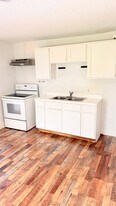 3055 W Michigan St in Indianapolis, IN - Building Photo