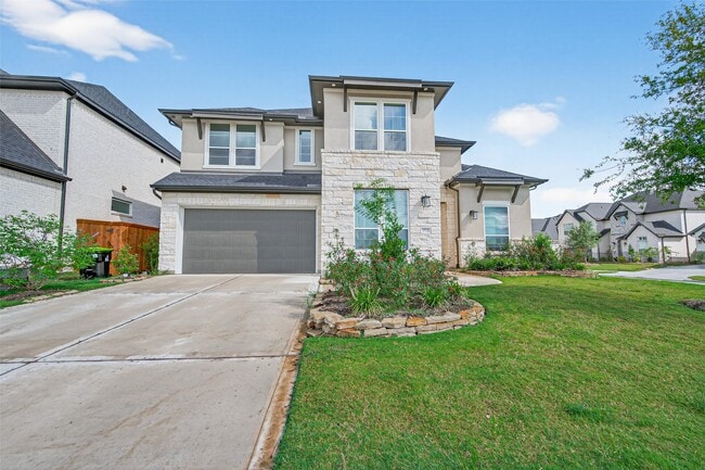 property at 7727 Pleasant Crst Dr