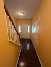 14 Sand Hill Ct in Jamesburg, NJ - Building Photo - Building Photo