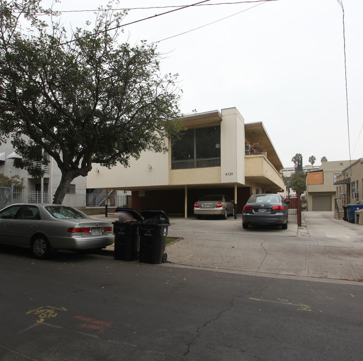 4133 Cumberland Ave in Los Angeles, CA - Building Photo