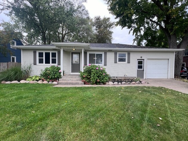property at 8265 Freeland Ave SW