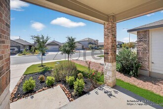 2885 Wolfcreek in New Braunfels, TX - Building Photo - Building Photo