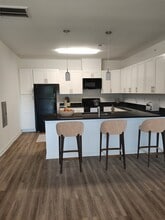 Urbana at Hioaks in Richmond, VA - Foto de edificio - Building Photo