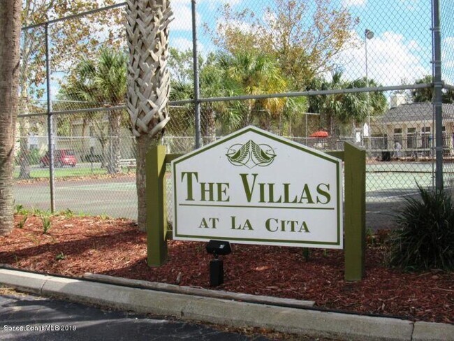 property at 3504 Sable Palm Ln
