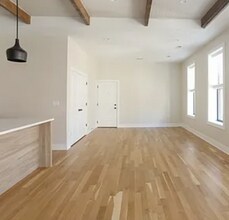 1405 W Belden Ave, Unit 1 in Chicago, IL - Building Photo - Building Photo