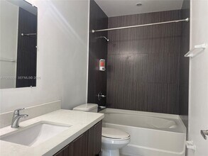 1813 Madison St in Hollywood, FL - Building Photo - Building Photo