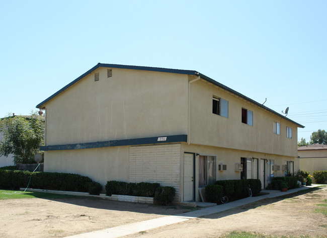 556 Penrose Dr in Corona, CA - Building Photo - Building Photo