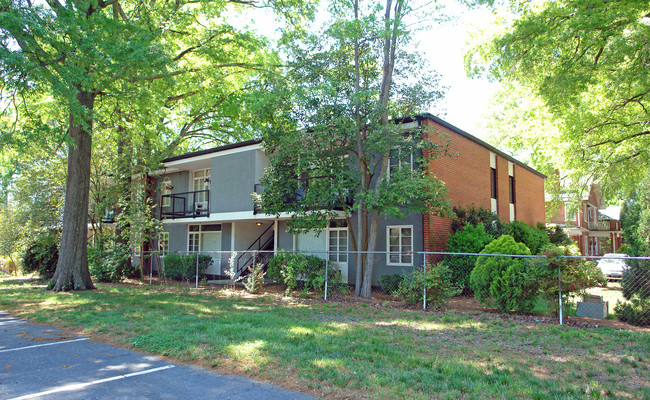 KIRKLAND in Charlotte, NC - Building Photo - Building Photo