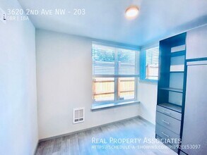 3620 2nd Ave NW in Seattle, WA - Building Photo - Building Photo
