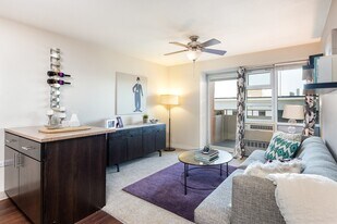 Baker Tower Apartments in Denver, CO - Building Photo