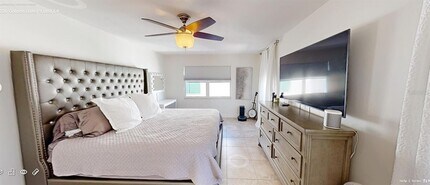 226 Golden Gate Point, Unit 64 in Sarasota, FL - Building Photo - Building Photo