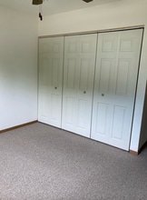 440 3rd St SE, Unit Brayside in Blooming Prairie, MN - Building Photo - Building Photo