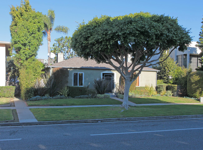 1011 Pearl St in Santa Monica, CA - Building Photo - Building Photo