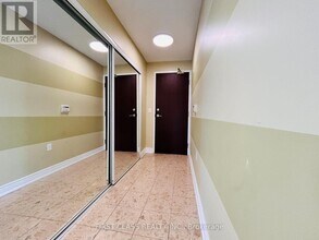 28 Olive Ave in Toronto, ON - Building Photo - Building Photo