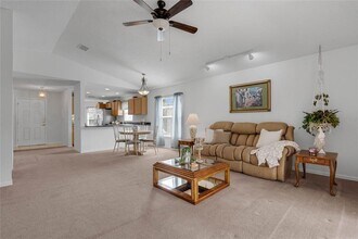 408 Lake Suzanne Dr in Lake Wales, FL - Building Photo - Building Photo