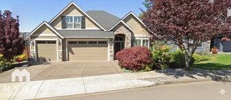 2949 W 8th St in Washougal, WA - Building Photo