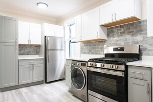 3845 N Greenview in Chicago, IL - Building Photo