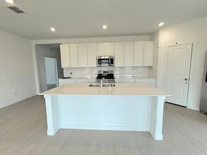 928 Sugarberry St in Princeton, TX - Building Photo - Building Photo
