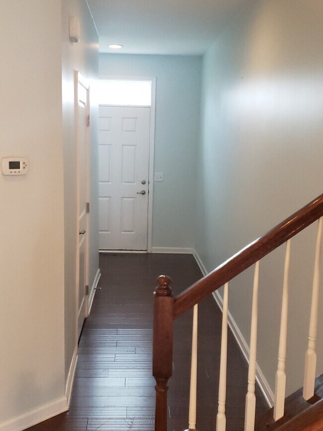 212 Alderside Pl in Greer, SC - Foto de edificio - Building Photo