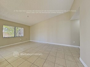 21684 SW 98th Pl in Cutler Bay, FL - Building Photo - Building Photo