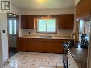 7121 Wellington Rd 124 in Guelph/Eramosa, ON - Building Photo - Building Photo