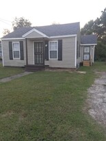 225 Vance Ave in Jackson, TN - Building Photo