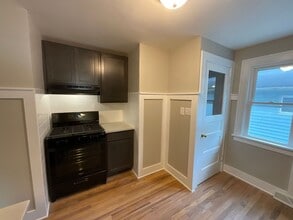 3433 Lucerne Ave in Parma, OH - Building Photo - Building Photo