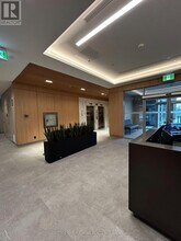 3250 Carding Mill Trail in Oakville, ON - Building Photo - Building Photo