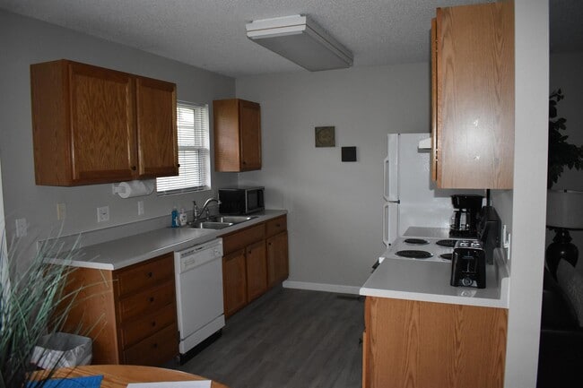 3011 Bluff Ridge Dr in Quincy, IL - Building Photo - Building Photo