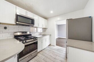 906 76th St in North Bergen, NJ - Building Photo - Building Photo