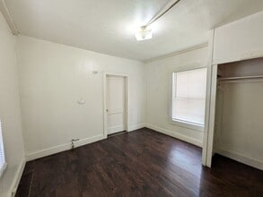 810 Peach Ave in Beaumont, TX - Building Photo - Building Photo