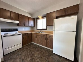 910 33rd Ave in Marion, IA - Building Photo - Building Photo