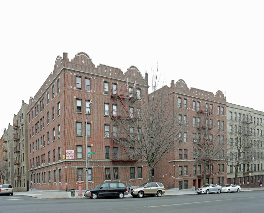 Frederica in Bronx, NY - Building Photo