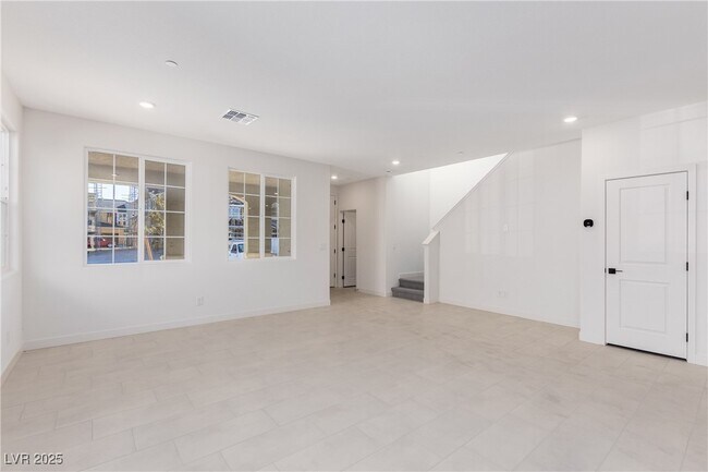 2611 Aversa St in Henderson, NV - Foto de edificio - Building Photo