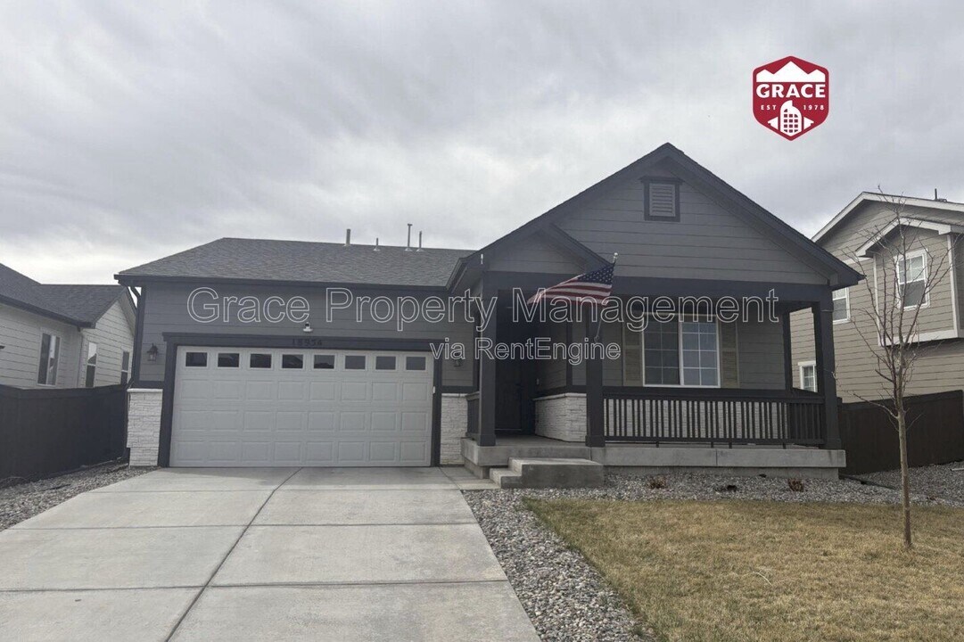 18954 E 97th Pl in Commerce City, CO - Building Photo