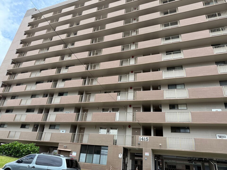 1415 Liholiho St in Honolulu, HI - Foto de edificio
