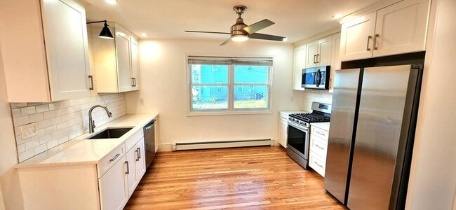 60 Farrington St, Unit 2 in Quincy, MA - Building Photo - Building Photo