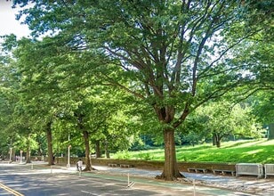 Central Park West, Unit 3E in New York, NY - Building Photo - Building Photo