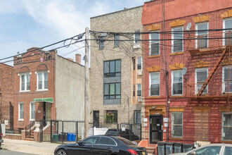 1673 Sterling Pl in Brooklyn, NY - Foto de edificio - Building Photo