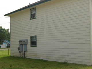 405 E New York St in Brazoria, TX - Building Photo - Building Photo