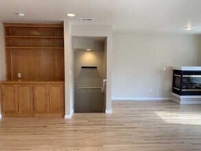 6521 24th Ave NE in Seattle, WA - Building Photo - Building Photo